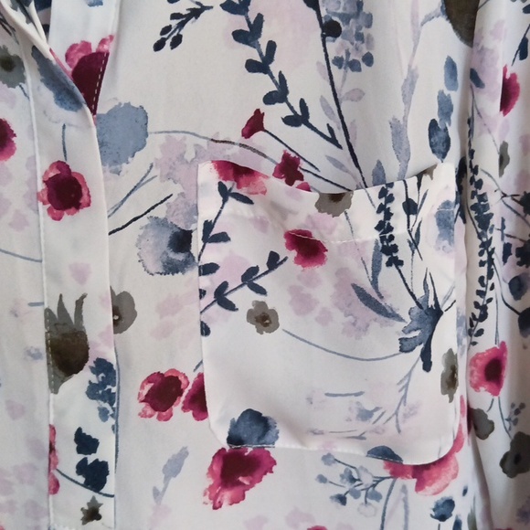 P19" L28" Joe Fresh Multicolor Floral High-low Round Hem Women's Blouse - Picture 14 of 17